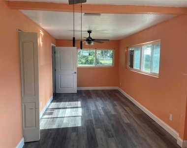1701 36th Street Nw - Photo Thumbnail 4