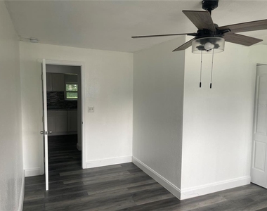 1701 36th Street Nw - Photo Thumbnail 13