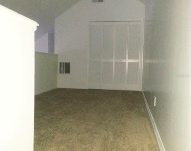 6028 Westgate Drive - Photo Thumbnail 8
