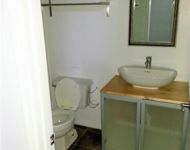 6028 Westgate Drive - Photo Thumbnail 7