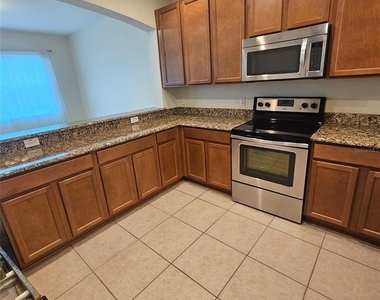 12355 Langstaff Drive - Photo Thumbnail 13