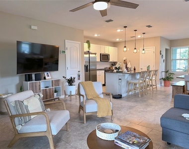 10126 Salt Point Drive - Photo Thumbnail 7