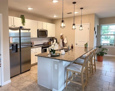 10126 Salt Point Drive - Photo Thumbnail 3