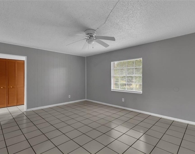 1629 W Oak Ridge Road - Photo Thumbnail 7