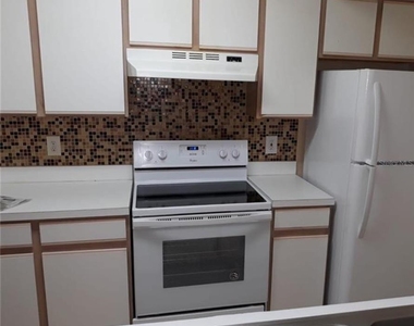2217 Grand Cayman Court - Photo Thumbnail 3