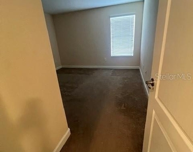7329 Auburnwood Lane - Photo Thumbnail 17