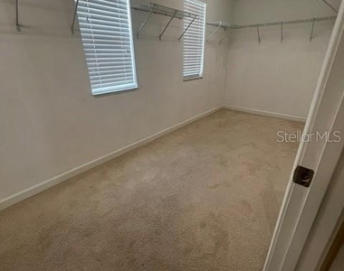 7329 Auburnwood Lane - Photo Thumbnail 12