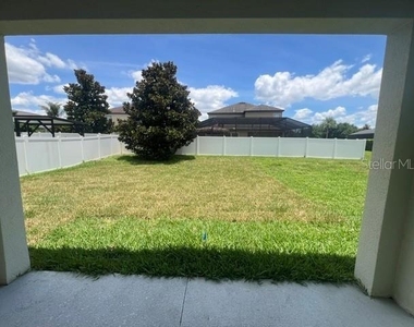 7329 Auburnwood Lane - Photo Thumbnail 24