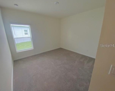 3992 Fescue Street - Photo Thumbnail 18