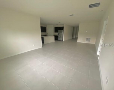 3992 Fescue Street - Photo Thumbnail 10