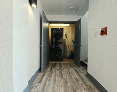 7510 Seven Eagles Way - Photo Thumbnail 6