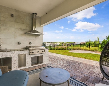 16000 Volterra Point - Photo Thumbnail 41