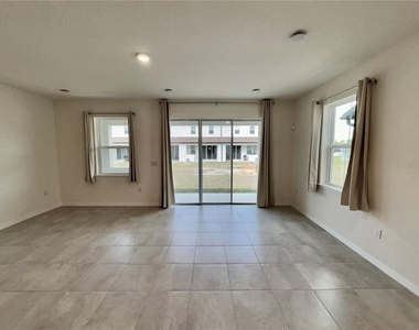 4570 Small Creek Road - Photo Thumbnail 21