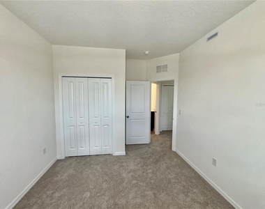 4570 Small Creek Road - Photo Thumbnail 6