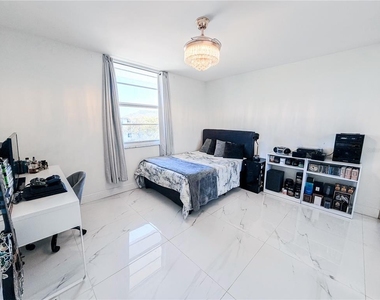 3635 Whitehall Drive - Photo Thumbnail 25