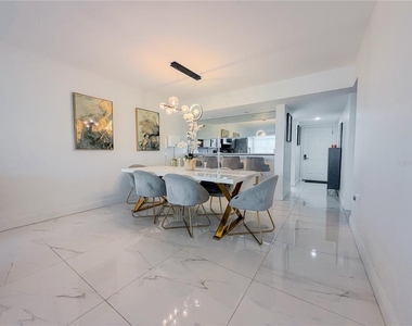 3635 Whitehall Drive - Photo Thumbnail 8