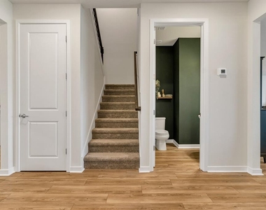 5674 Arborvista Drive - Photo Thumbnail 11