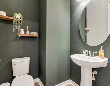 5674 Arborvista Drive - Photo Thumbnail 33