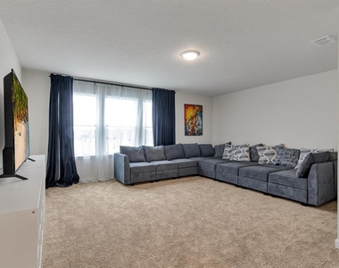 5674 Arborvista Drive - Photo Thumbnail 18