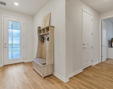 5674 Arborvista Drive - Photo Thumbnail 30