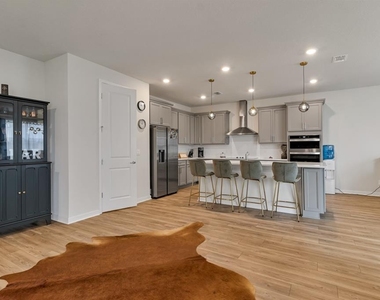 5674 Arborvista Drive - Photo Thumbnail 34