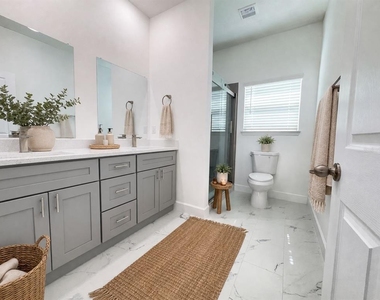 13376 Sw 49th Ave - Photo Thumbnail 22