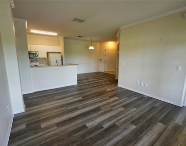 3757 Conroy Rd - Photo Thumbnail 12
