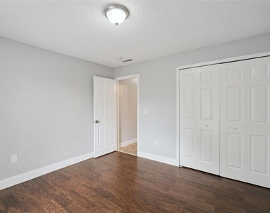1847 Caralee Boulevard - Photo Thumbnail 11