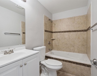 1847 Caralee Boulevard - Photo Thumbnail 9