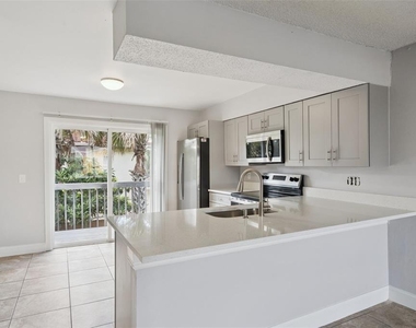 1847 Caralee Boulevard - Photo Thumbnail 6