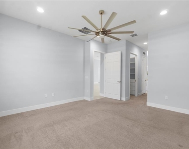 2320 Symphony Circle - Photo Thumbnail 30