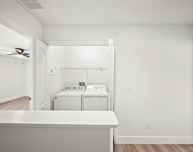 12649 Somerset Oaks Street - Photo Thumbnail 25