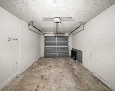 12649 Somerset Oaks Street - Photo Thumbnail 35
