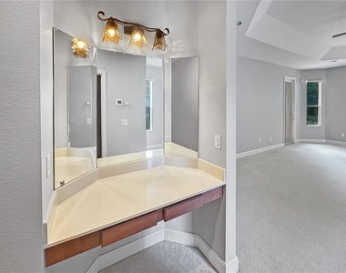 2770 Regal Pine Trail - Photo Thumbnail 22