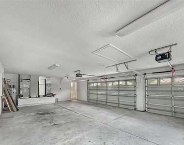 2770 Regal Pine Trail - Photo Thumbnail 23