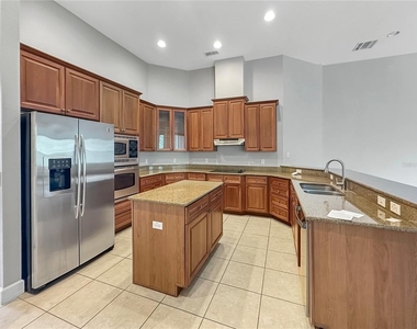 2770 Regal Pine Trail - Photo Thumbnail 15
