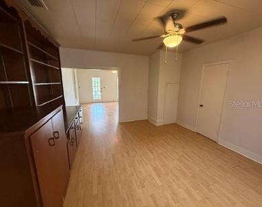 510 E Orange Avenue - Photo Thumbnail 5