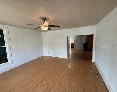 510 E Orange Avenue - Photo Thumbnail 3