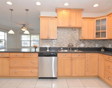 300 E Maine Avenue - Photo Thumbnail 19