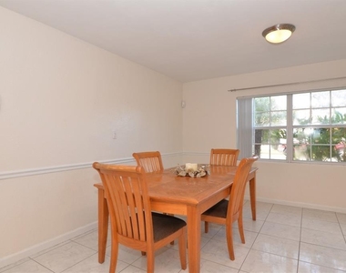 300 E Maine Avenue - Photo Thumbnail 18