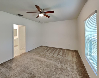 4273 Babbling Brook Way - Photo Thumbnail 7