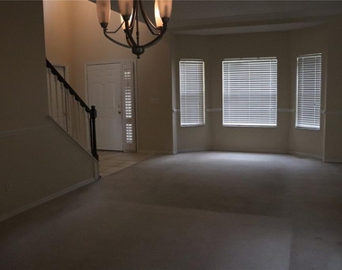 14733 Hartford Run Drive - Photo Thumbnail 5
