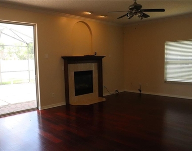 14733 Hartford Run Drive - Photo Thumbnail 3