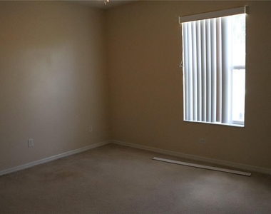 14733 Hartford Run Drive - Photo Thumbnail 9