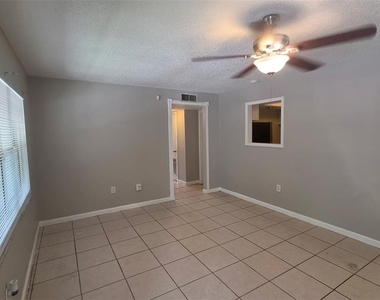 700 E Airport Boulevard - Photo Thumbnail 2