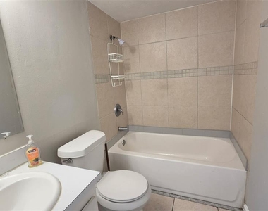700 E Airport Boulevard - Photo Thumbnail 7