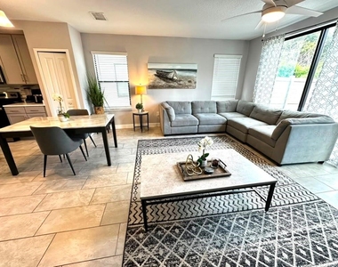 4710 Terra Esmeralda Drive - Photo Thumbnail 10