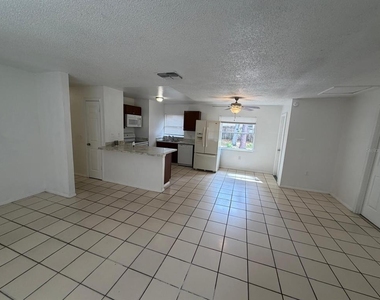 3650 Trianon Drive - Photo Thumbnail 5