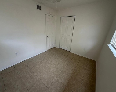 3650 Trianon Drive - Photo Thumbnail 14