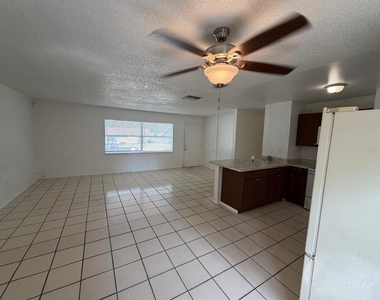 3650 Trianon Drive - Photo Thumbnail 6